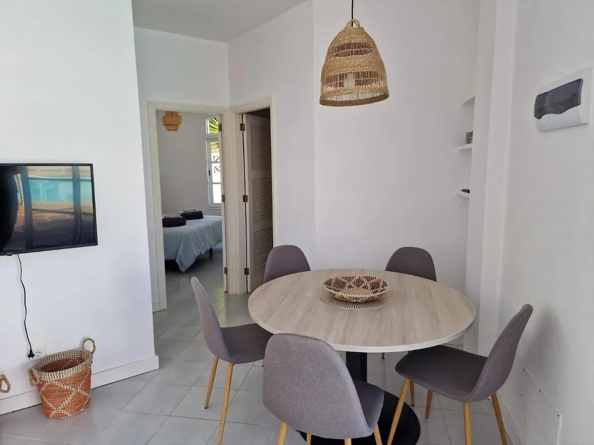 Nora Retreat Villa Corralejo